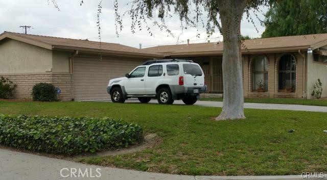 Property photo of 1805 W Chateau AV