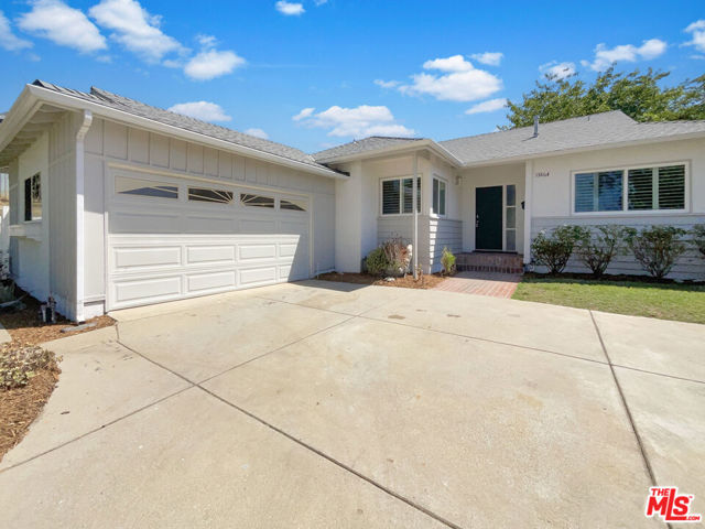 Property photo of 13864 Lexicon AV