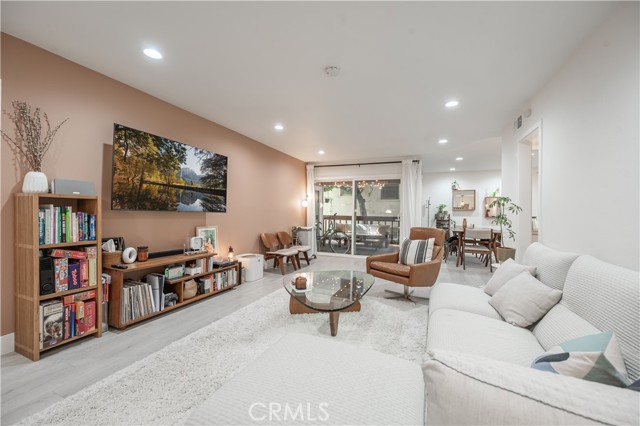Property photo of 500 S Oak Knoll AV