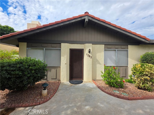 Property photo of 1582 Lisa LN
