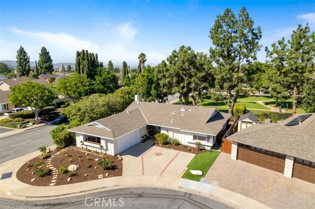 Property photo of 23211 Meadowbrook CR