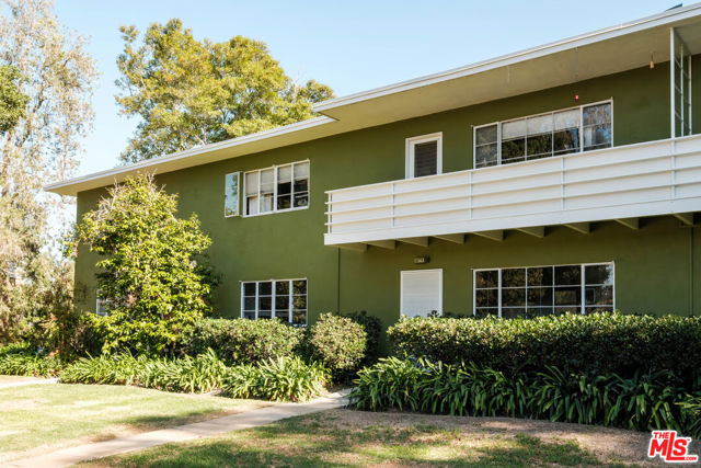 Property photo of 5273 Village