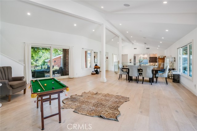 Property photo of 23760 Oakfield