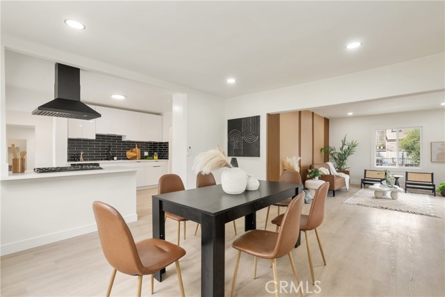 Photo of 748 E Monterey