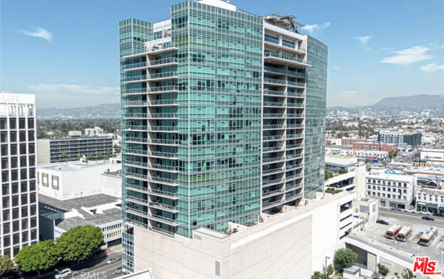 Property photo of 3785 Wilshire BL