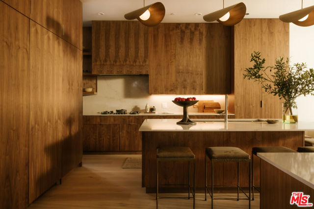 Property photo of 8906 Hubbard ST