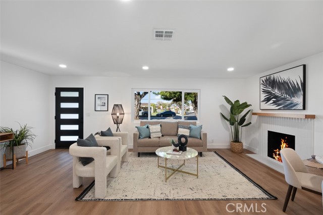 Property photo of 5732 Belgrave AV