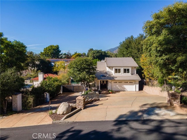 Photo of 2415 Park Bl