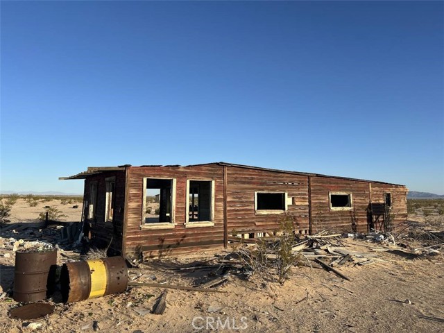 Property photo of 5900 Lanes LN