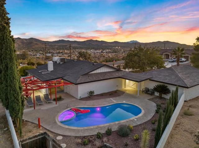 Photo of 6451 Red Bluff Av