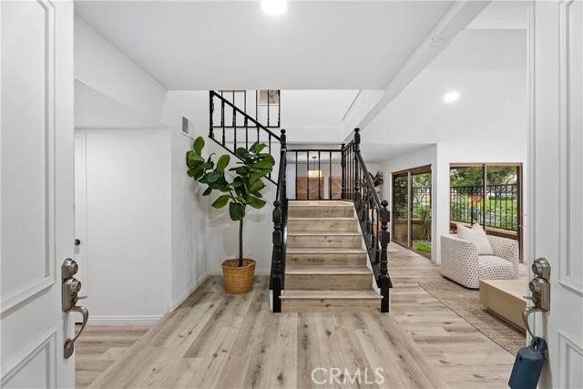 Photo of 16 E Yale Loop #28