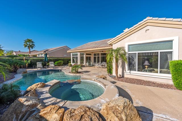 Property photo of 78613 Moonstone LN