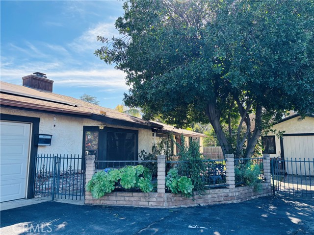 Property photo of 8932 McLennan Ave