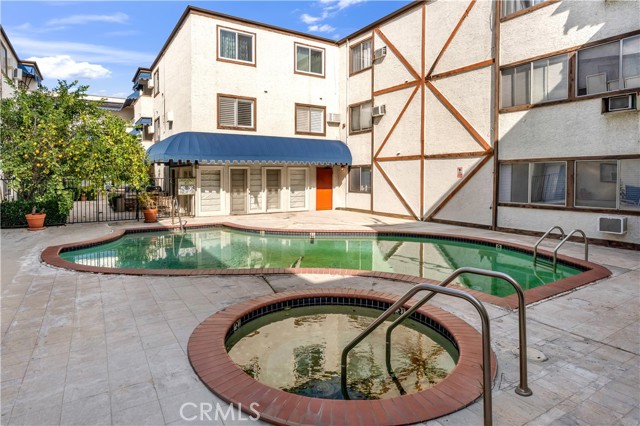 Property photo of 18530 Hatteras