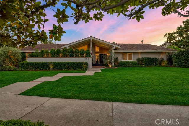 Property photo of 1016 Castlegate LN