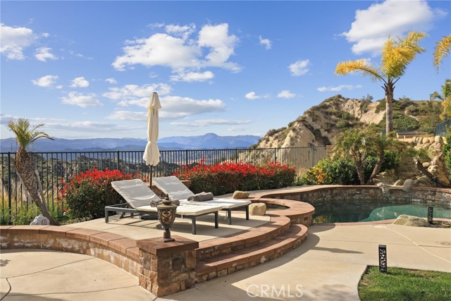 Property photo of 26031 Tennyson LN