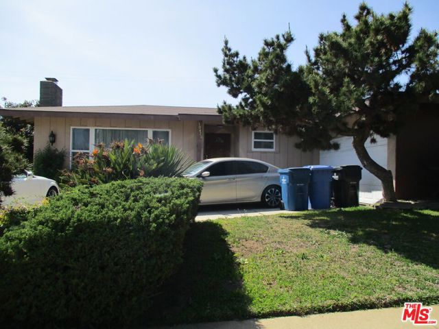 Property photo of 10421 S 1st AV