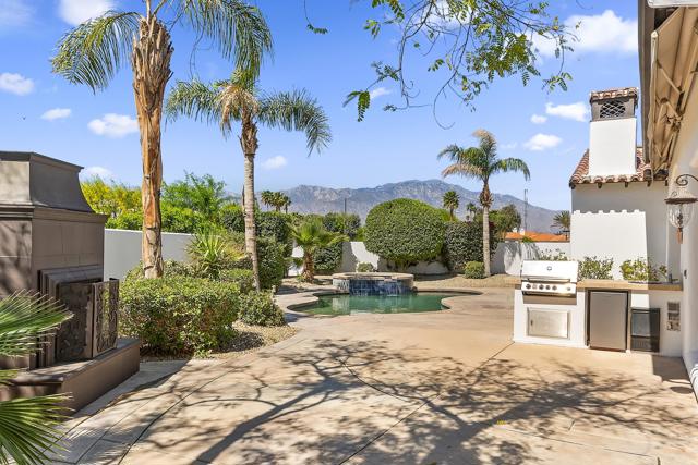 Property photo of 7 Cielo Vista CT