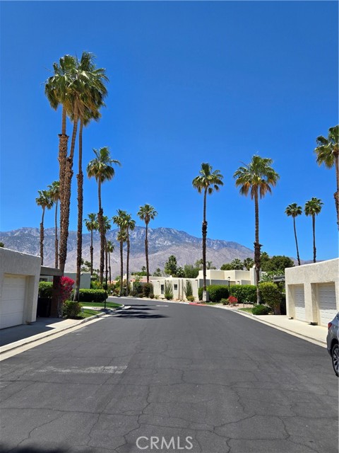 Property photo of 6234 Paseo De La Palma