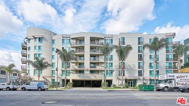 Property photo of 267 S San Pedro ST