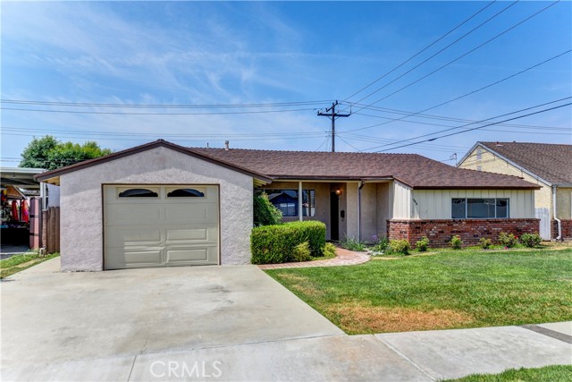 Property photo of 13414 Mystic ST