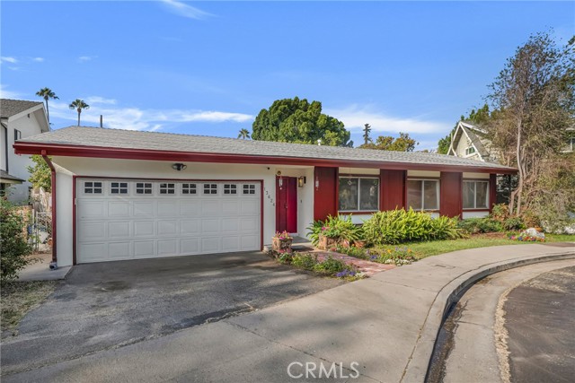 Property photo of 13624 Vose ST