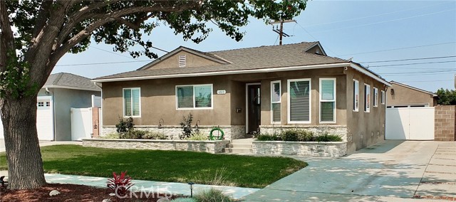 Property photo of 4513 N Paramount BL