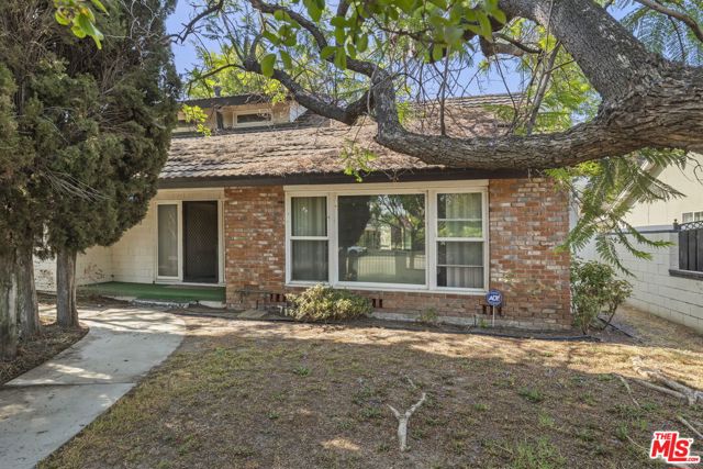Property photo of 16330 San Fernando Mission BL