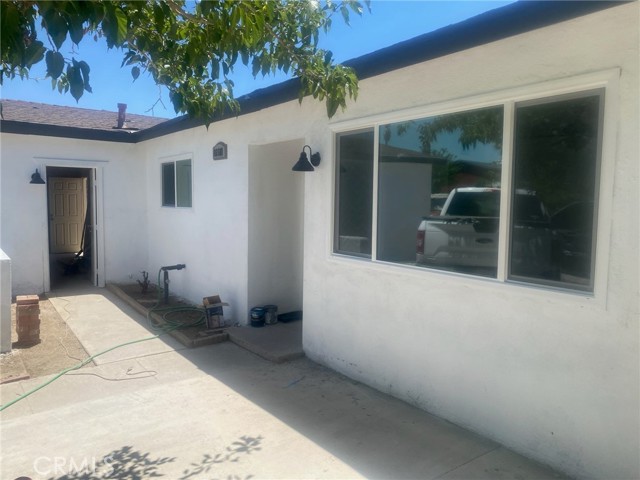 Property photo of 16581 Desert Sands RD
