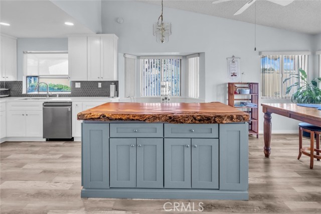 Property photo of 26834 Pinckney WY
