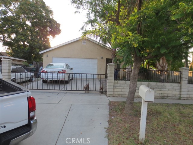 Property photo of 5855 Challen AV