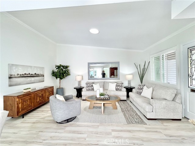 Photo of 369 Avenida Castilla