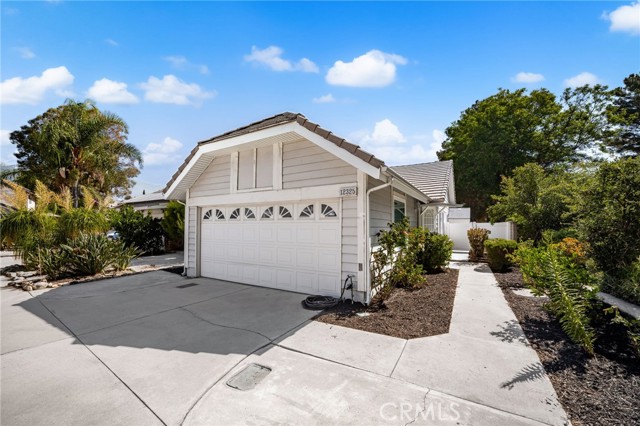 Property photo of 12325 Bellflower CT