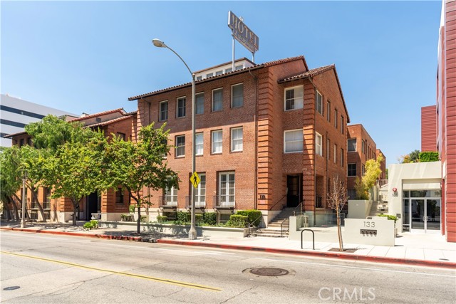 Property photo of 139 S Los Robles AV