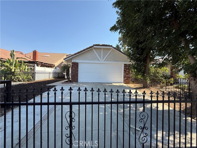 Property photo of 25177 Dana LN