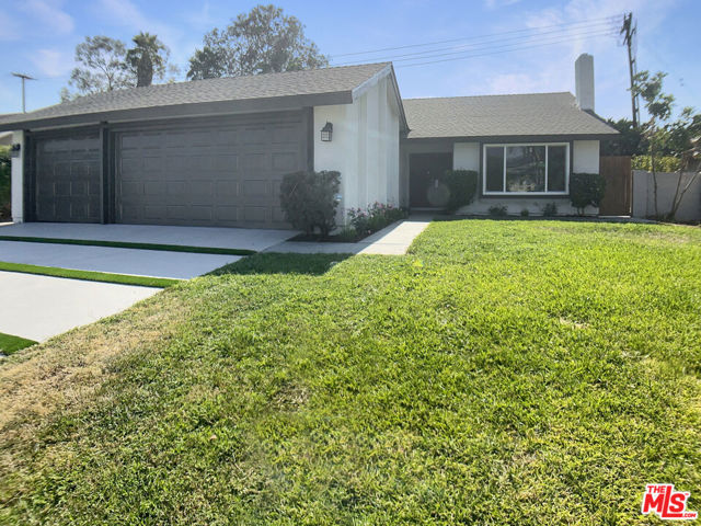 Property photo of 24932 Tree AV