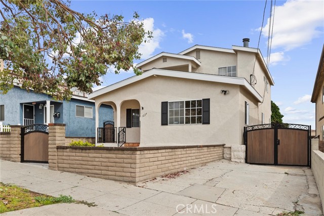 Property photo of 1234 W 22nd ST
