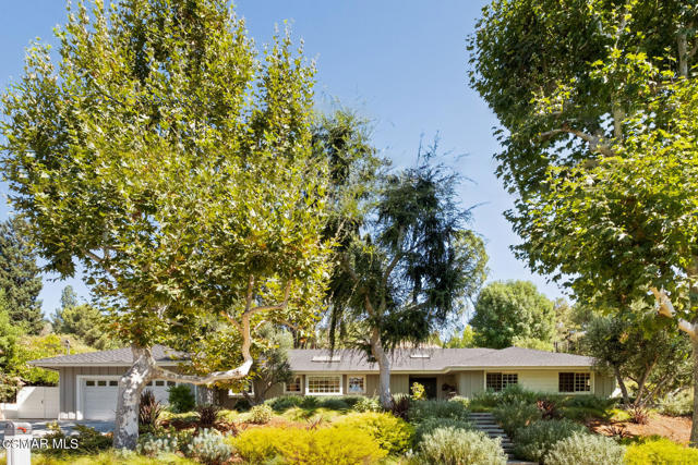 Property photo of 4658 Del Moreno DR