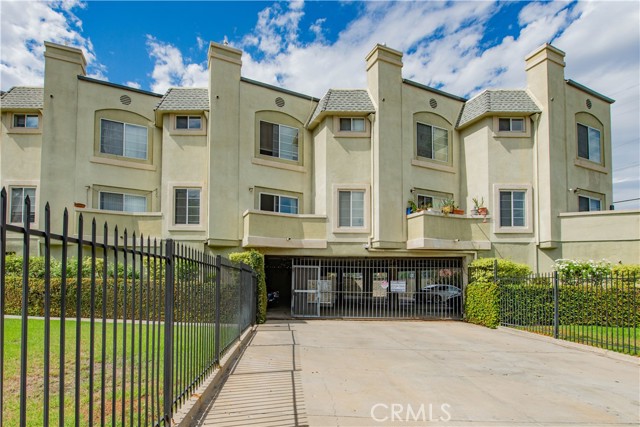 Property photo of 22809 Del Valle
