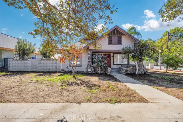 Photo of 404 E Kingsley Av