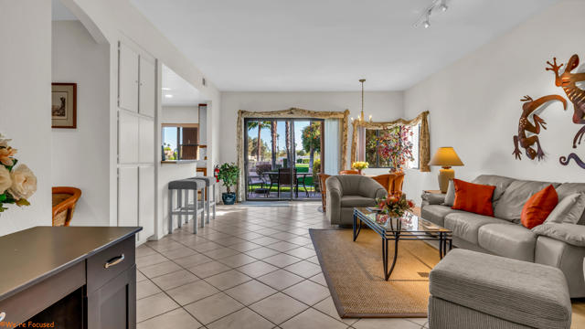 Property photo of 28570 W Natoma DR