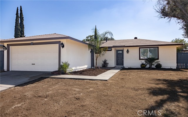 Property photo of 824 Hartzell AV