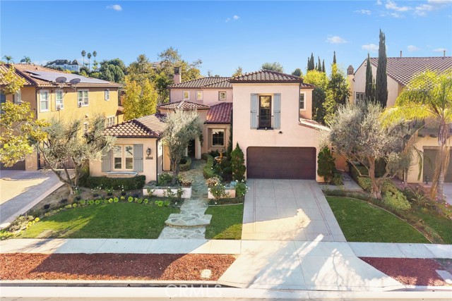 Property photo of 19668 Three Oaks Ln,