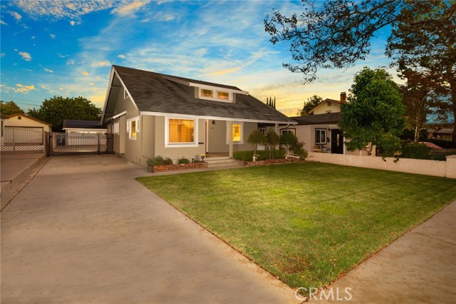 Photo of 124 N Valencia St