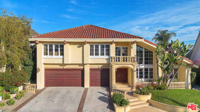 Property photo of 6024 Woodland View DR