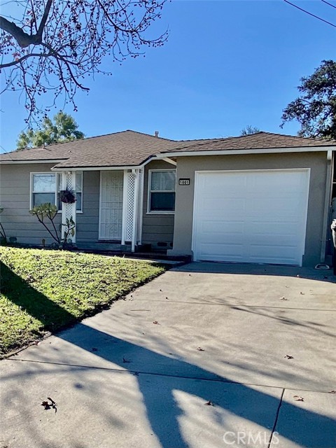 Property photo of 1001 Chimes Ave.