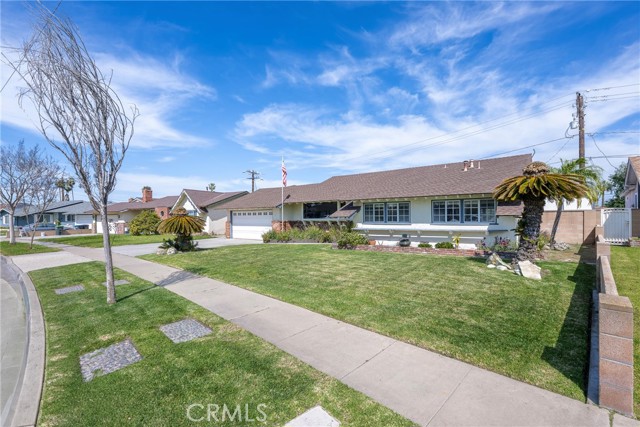 Property photo of 7401 Grandoaks