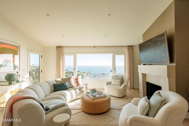 Property photo of 6813 Seawatch LN