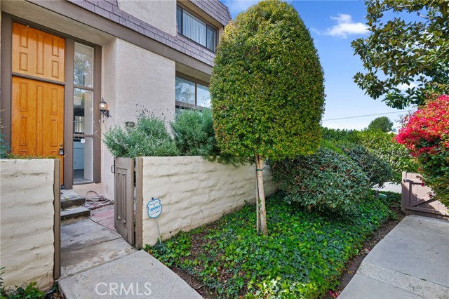 Photo of 9000 Vanalden Av