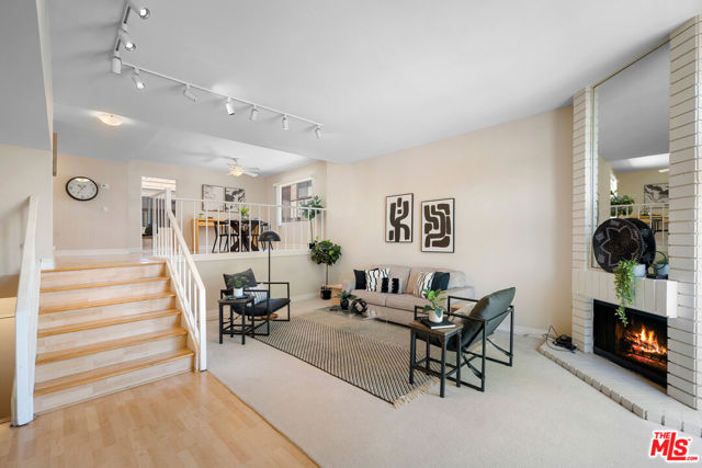 Property photo of 4631 Alla RD